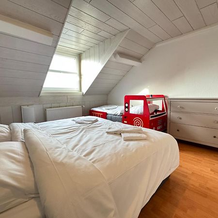 Der Schwan 7 - 3 Schlafzimmer - 2 Balkone - Zentral - 100 Qm Duren ภายนอก รูปภาพ