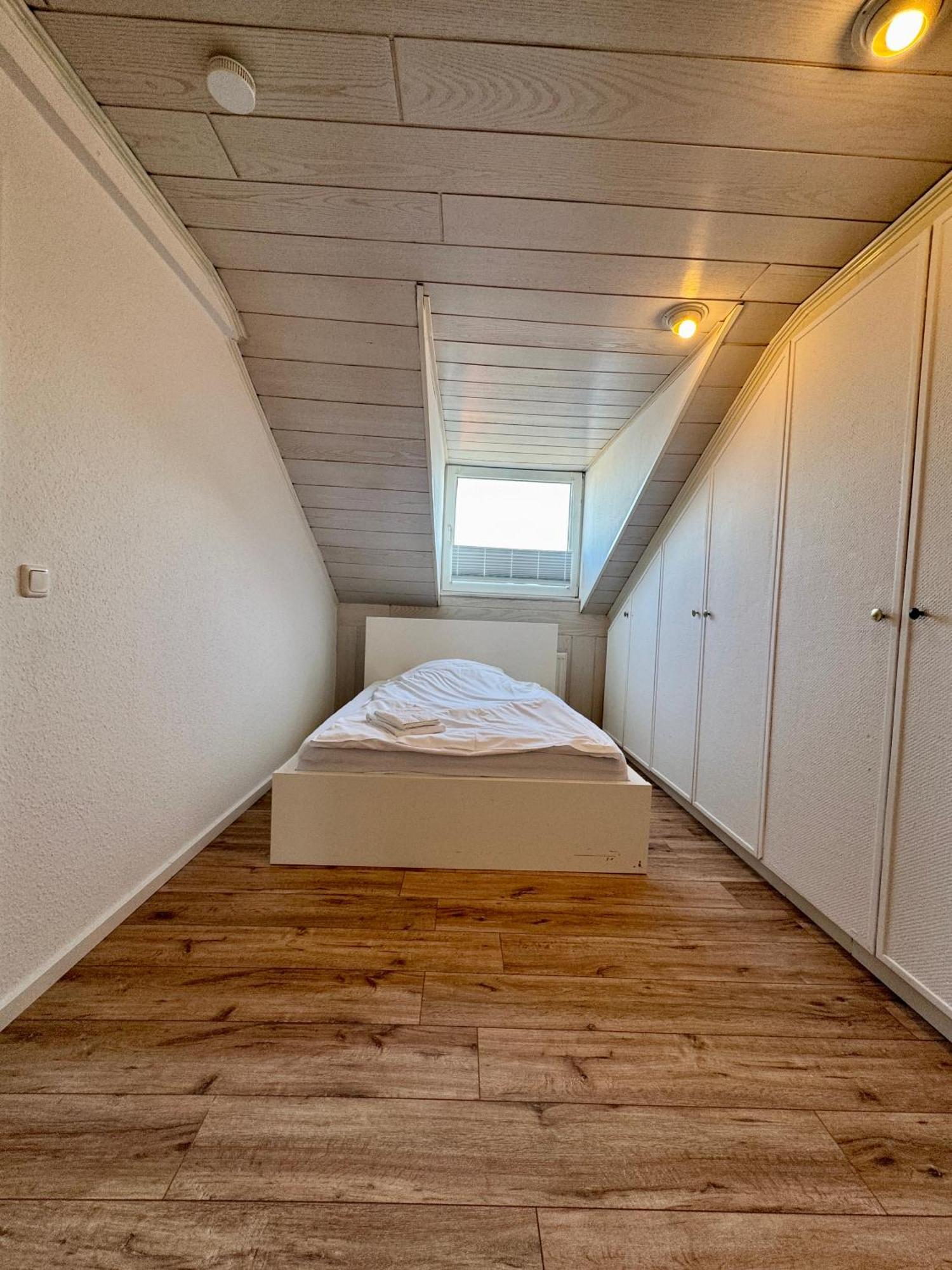 Der Schwan 7 - 3 Schlafzimmer - 2 Balkone - Zentral - 100 Qm Duren ภายนอก รูปภาพ