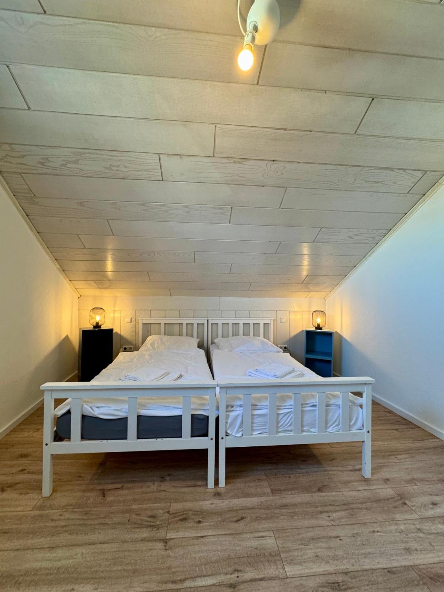 Der Schwan 7 - 3 Schlafzimmer - 2 Balkone - Zentral - 100 Qm Duren ภายนอก รูปภาพ